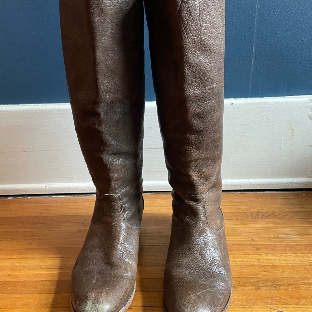 Frye Melissa Button Back Zip boots